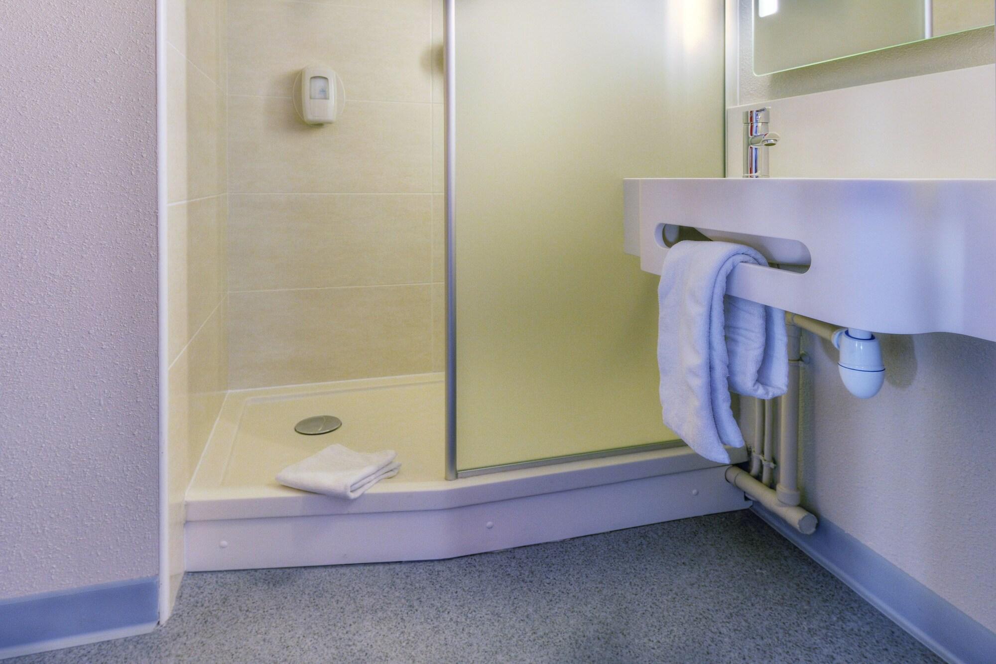 B&B Hotel Marseille Les Ports المظهر الخارجي الصورة