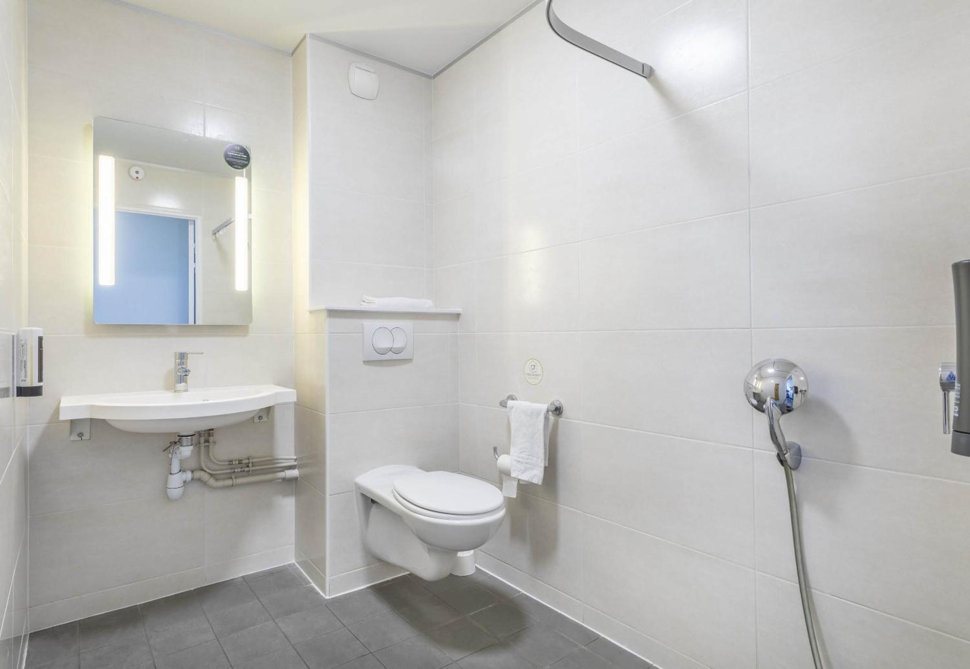 B&B Hotel Marseille Les Ports المظهر الخارجي الصورة